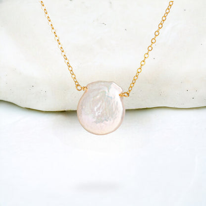 Dainty Freshwater Pearl Pendant Necklace