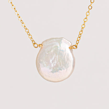 Dainty Freshwater Pearl Pendant Necklace